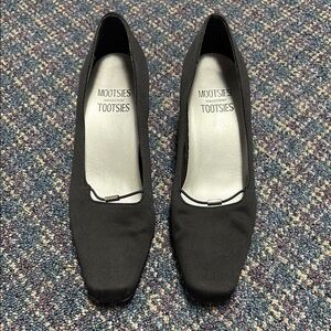 Preloved Mootsies Tootsies georgette Black Women's Shoes size 7.5